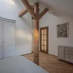 Spacious & Sunny Loft In Prestigious Quiet Centre Apartmán Riga