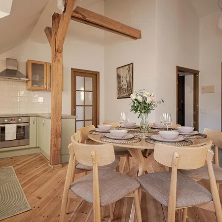 Spacious & Sunny Loft In Prestigious Quiet Centre Riga