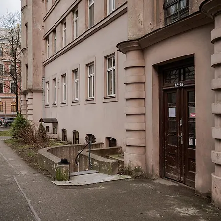 Apartman Spacious & Sunny Loft In Prestigious Quiet Centre Riga